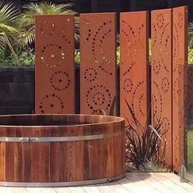 Mobili per esterni in acciaio corten
