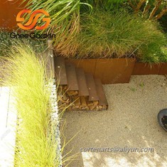 Scale esterne in acciaio corten